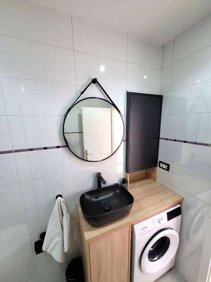 Kupinica Apartment Vinišće Exteriör bild