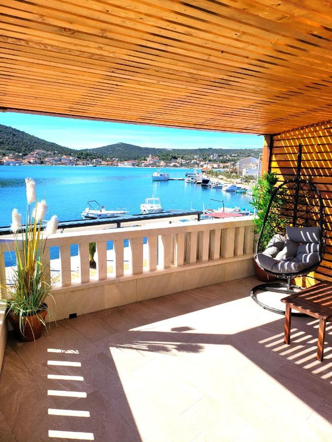 Kupinica Apartment Vinišće Exteriör bild
