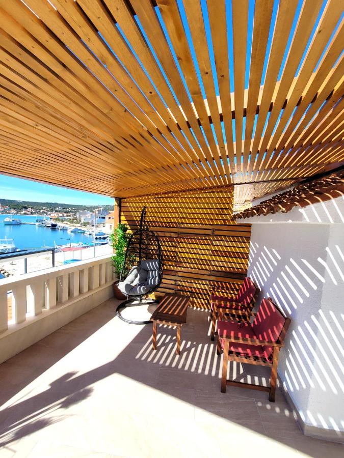 Kupinica Apartment Vinišće Exteriör bild