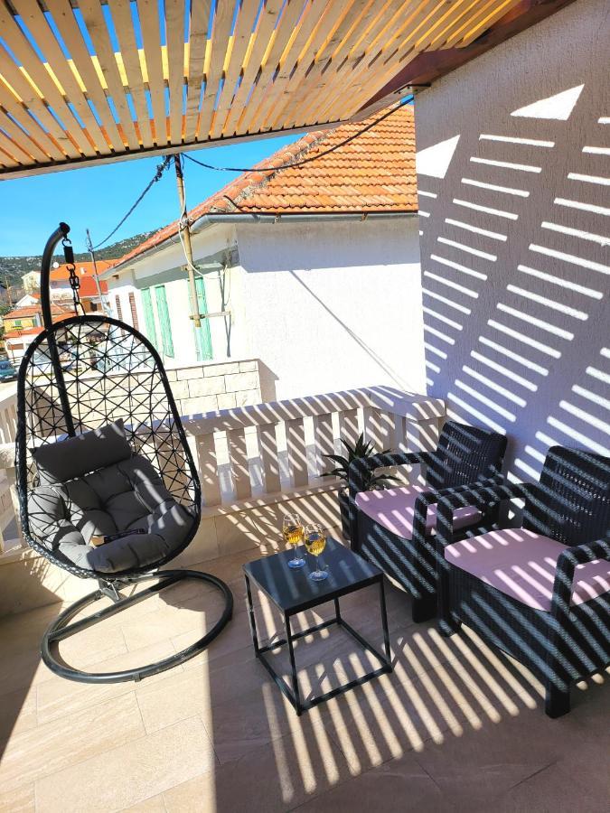 Kupinica Apartment Vinišće Exteriör bild