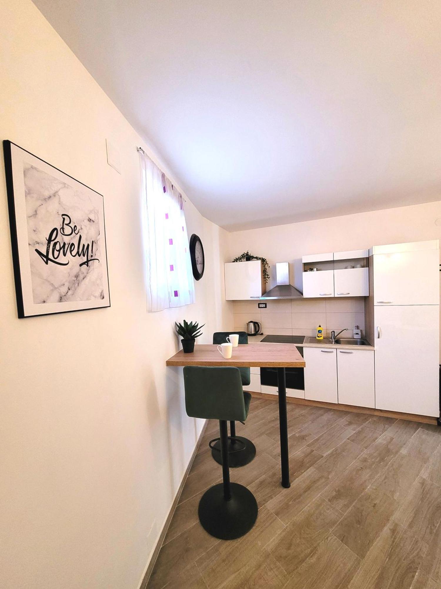 Kupinica Apartment Vinišće Rum bild